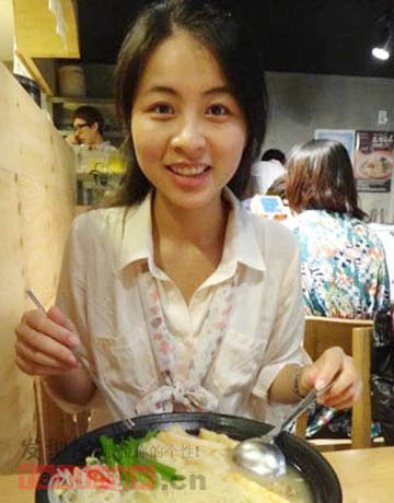 南大校花唐倩茹美貌賽過奶茶妹 女學霸清純私照髮型