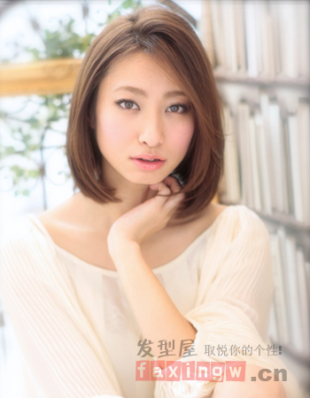 最新女生偏分中短髮 清新優雅迎初夏