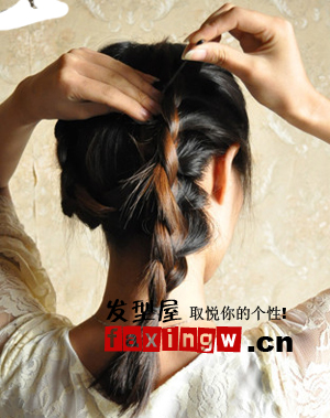 簡單韓式編髮髮型 輕鬆編出秋季時尚
